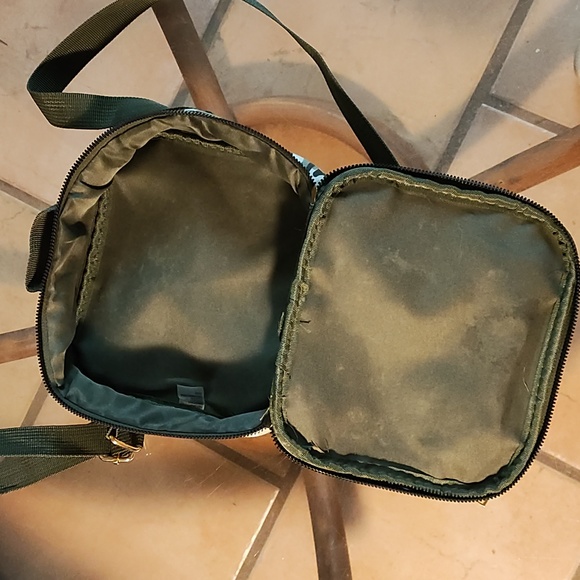 NEW camouflage purse - Picture 2 of 2